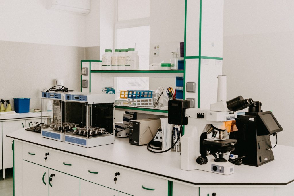 A photo depicting laboratory equipment.